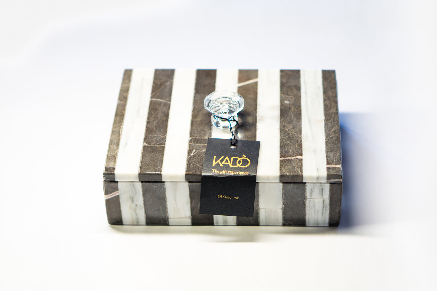 Caja marmol mediana